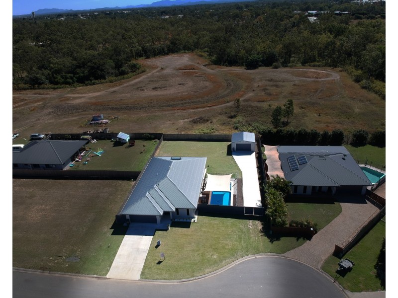 3 Elliott Close, Mareeba QLD 4880