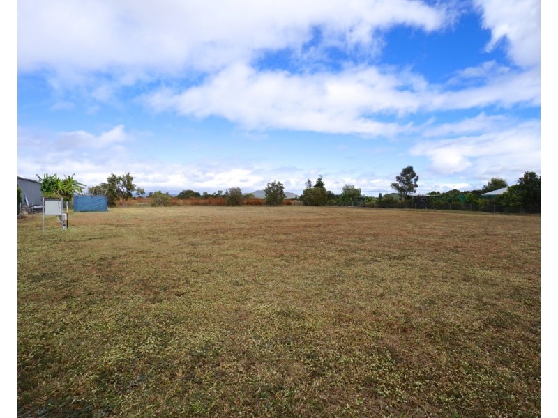 22 Agius Crescent, Mareeba QLD 4880