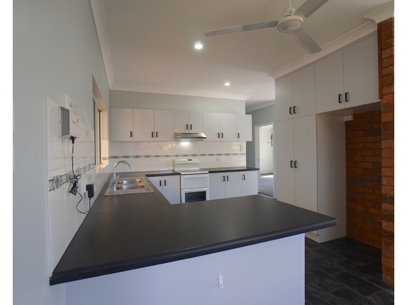 6 Seary Road, Mareeba QLD 4880