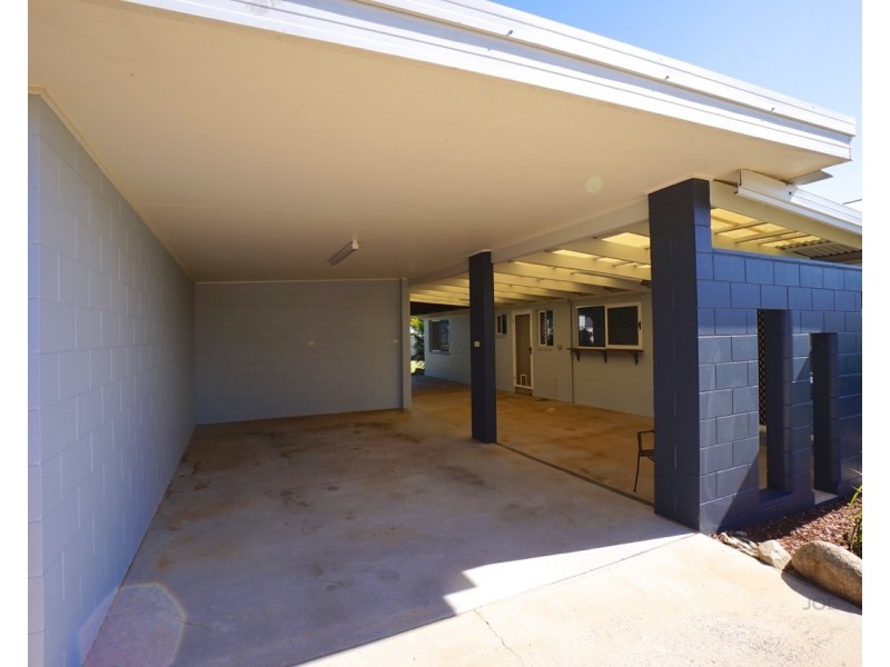 6 Seary Road, Mareeba QLD 4880