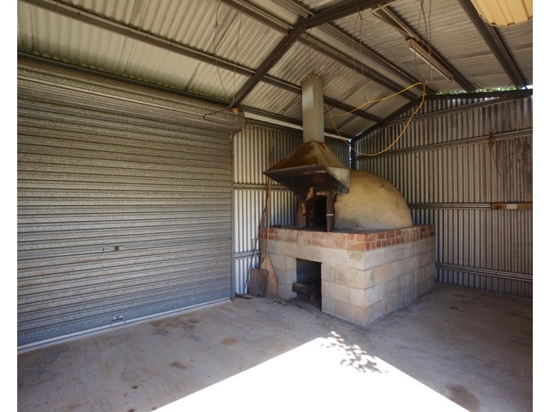 6 Seary Road, Mareeba QLD 4880