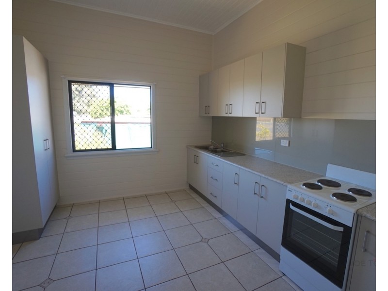 78 Strattmann Street, Mareeba QLD 4880