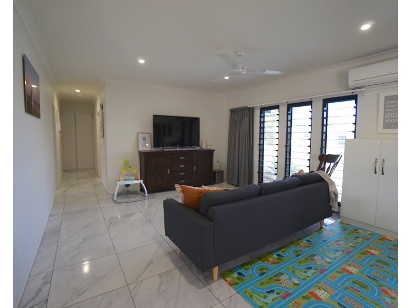 3 Wren Close, Mareeba QLD 4880