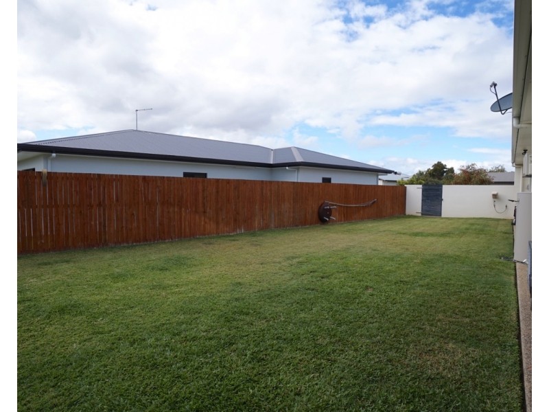 3 Wren Close, Mareeba QLD 4880