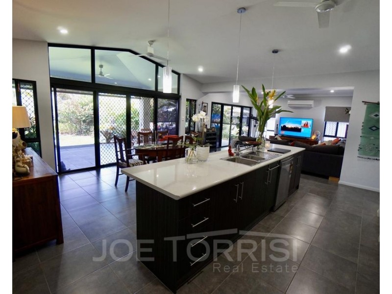 27 Karobean Drive, Mareeba QLD 4880 Joe Torrisi Real Estate Sold