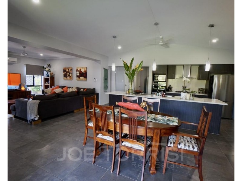 27 Karobean Drive, Mareeba QLD 4880 Joe Torrisi Real Estate Sold