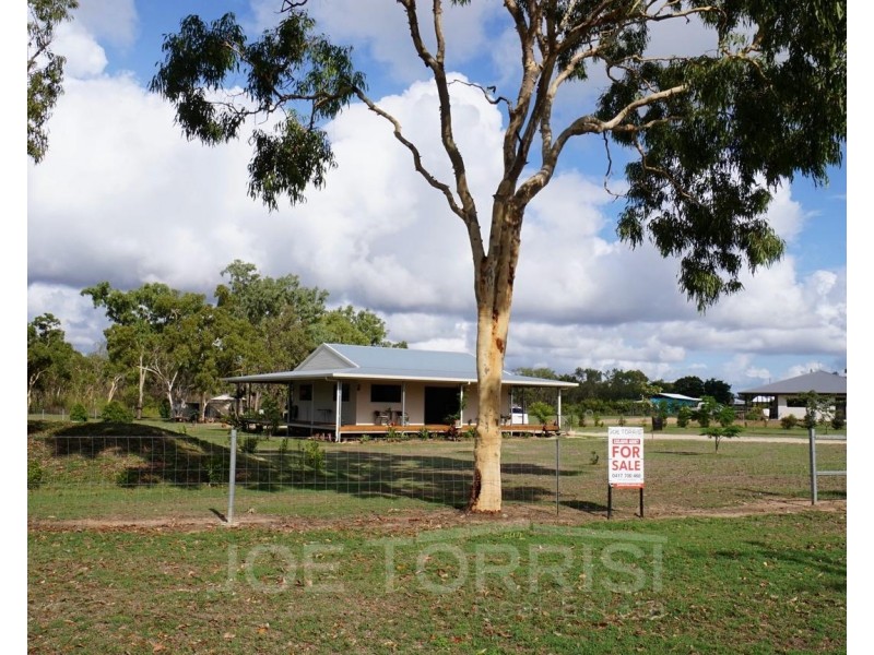 111 Blacks Road, Mareeba QLD 4880