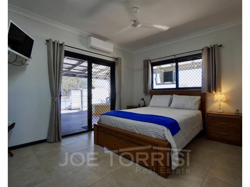 111 Blacks Road, Mareeba QLD 4880