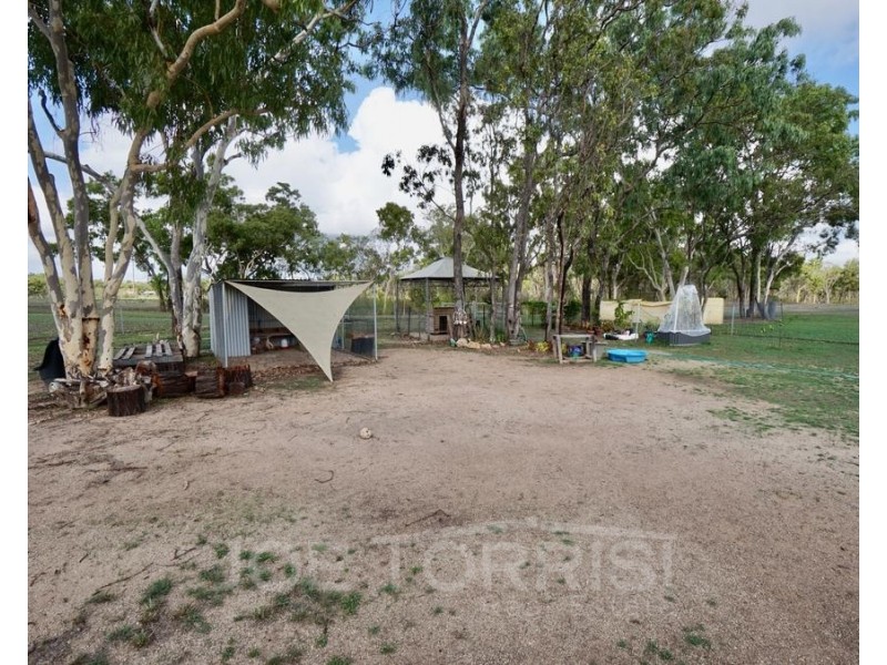 111 Blacks Road, Mareeba QLD 4880