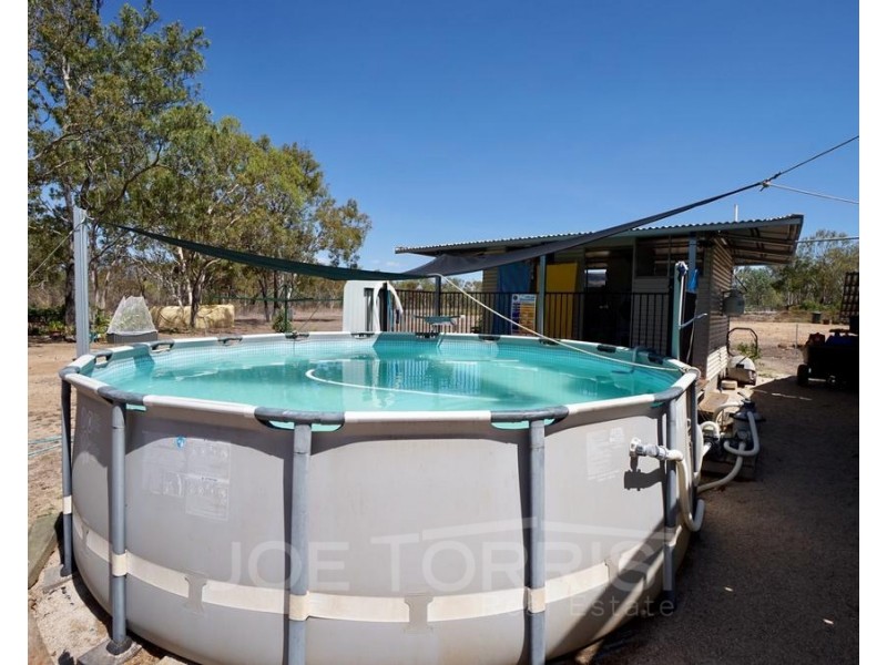 111 Blacks Road, Mareeba QLD 4880