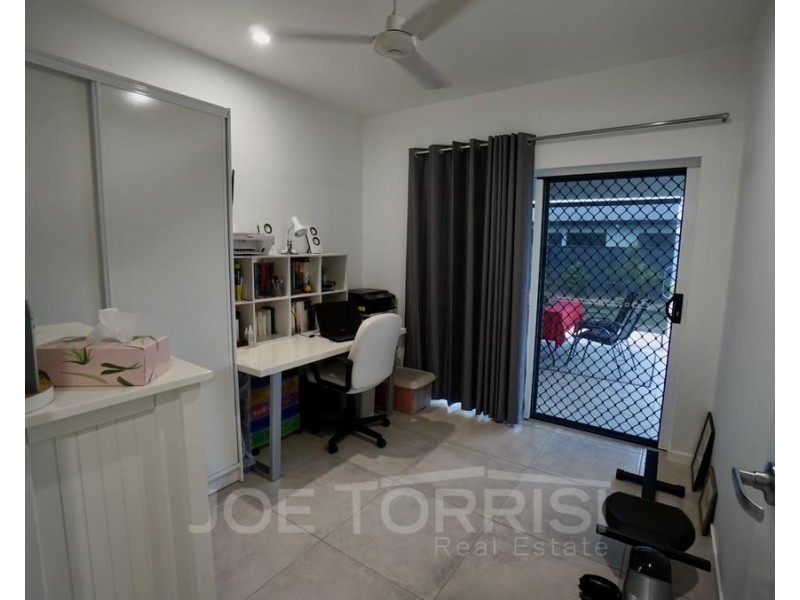 12 Dandaloo Close, Mareeba QLD 4880