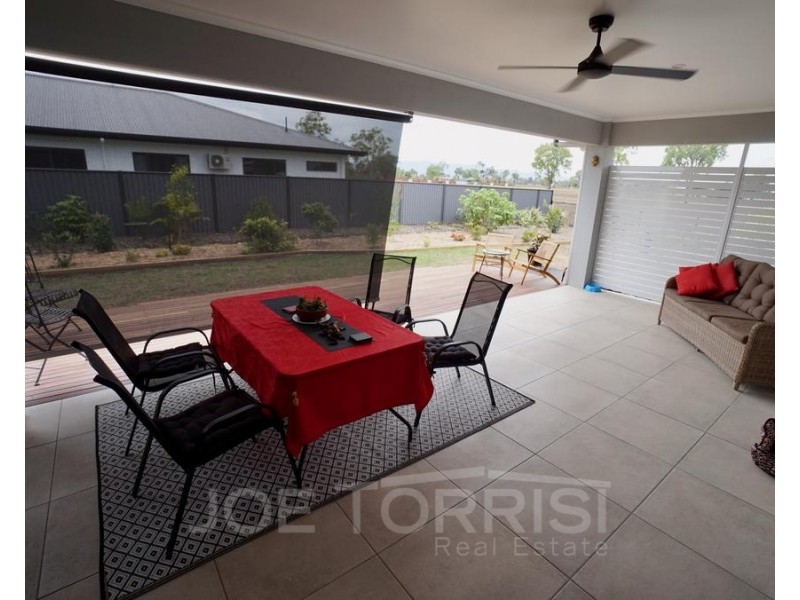 12 Dandaloo Close, Mareeba QLD 4880