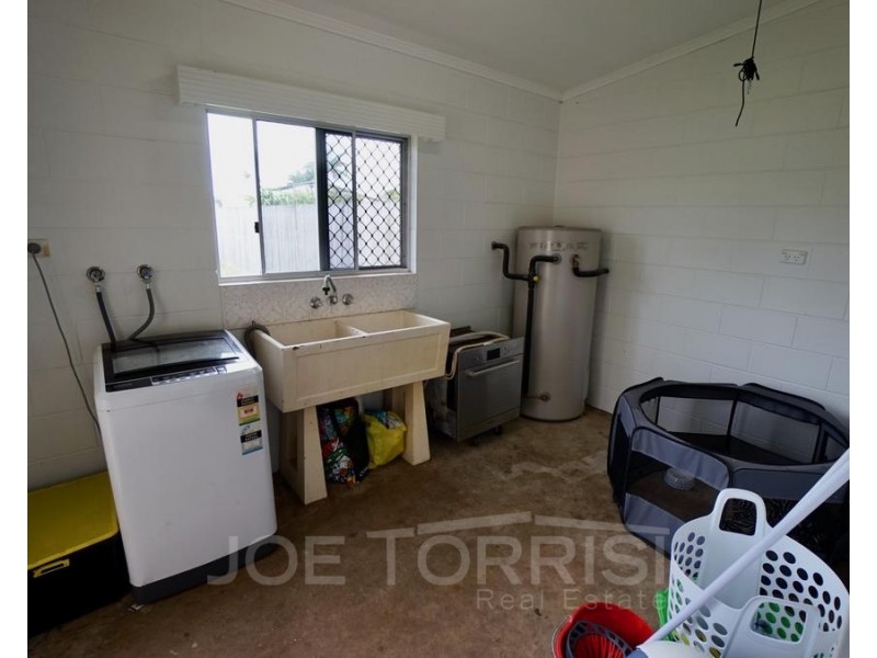 4 Lannoy Street, Mareeba QLD 4880