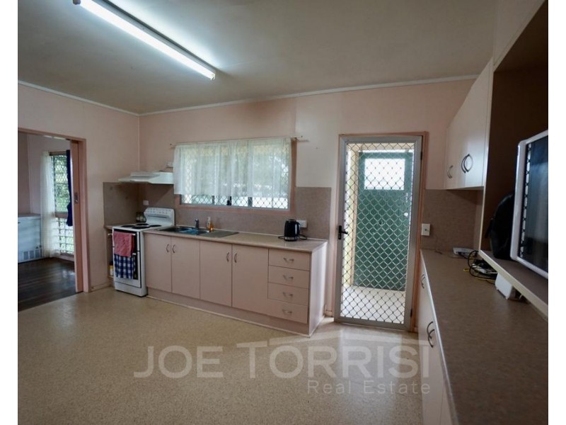 49 Costin Street, Mareeba QLD 4880