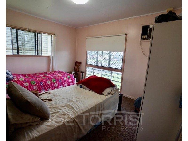 49 Costin Street, Mareeba QLD 4880