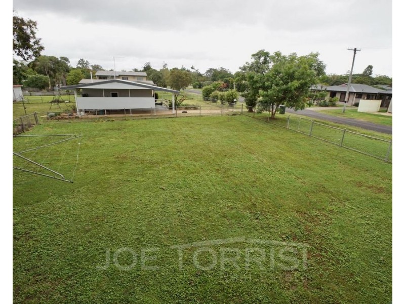 49 Costin Street, Mareeba QLD 4880