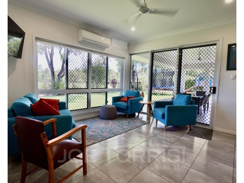 34 Amaroo Drive, Mareeba QLD 4880