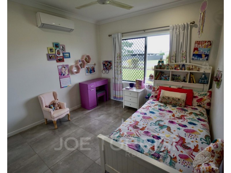 34 Amaroo Drive, Mareeba QLD 4880