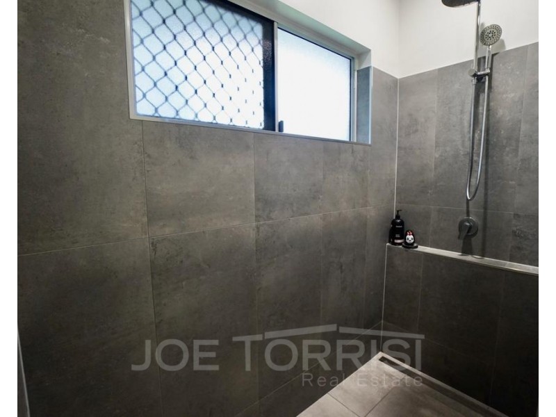 34 Amaroo Drive, Mareeba QLD 4880