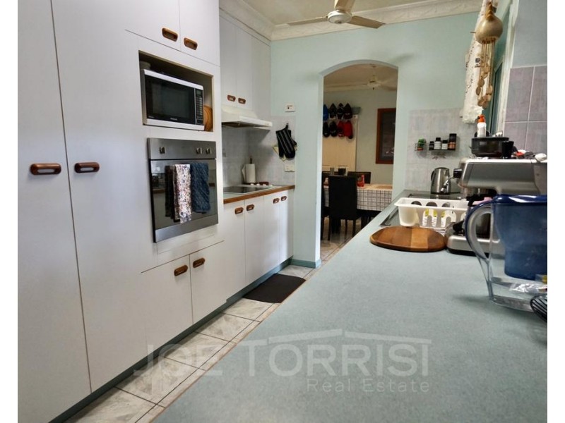 21 Palm Close, Mareeba QLD 4880