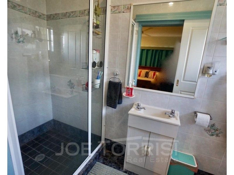 21 Palm Close, Mareeba QLD 4880