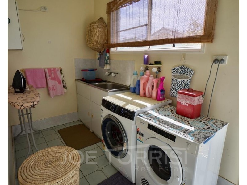 21 Palm Close, Mareeba QLD 4880