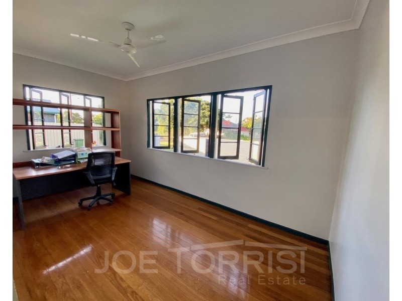 2 Dowie Street, Mareeba QLD 4880