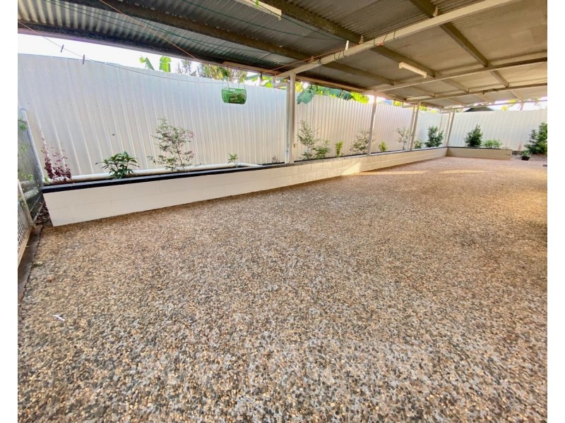 2 Dowie Street, Mareeba QLD 4880