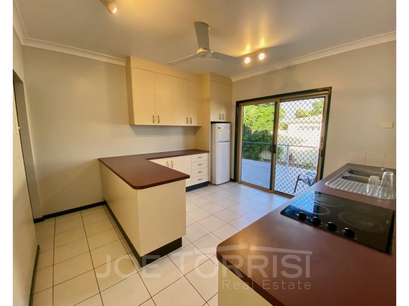 2 Dowie Street, Mareeba QLD 4880