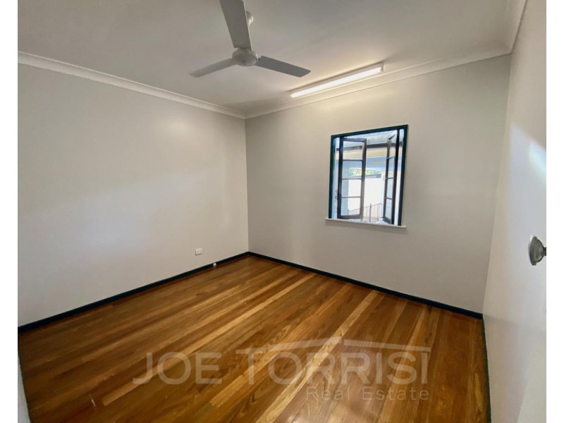 2 Dowie Street, Mareeba QLD 4880