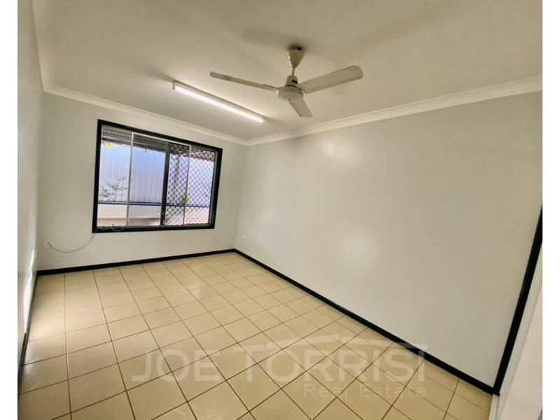 2 Dowie Street, Mareeba QLD 4880