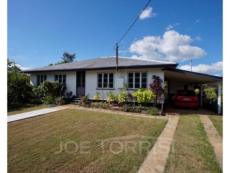 6 Molloy Street, Mareeba QLD 4880