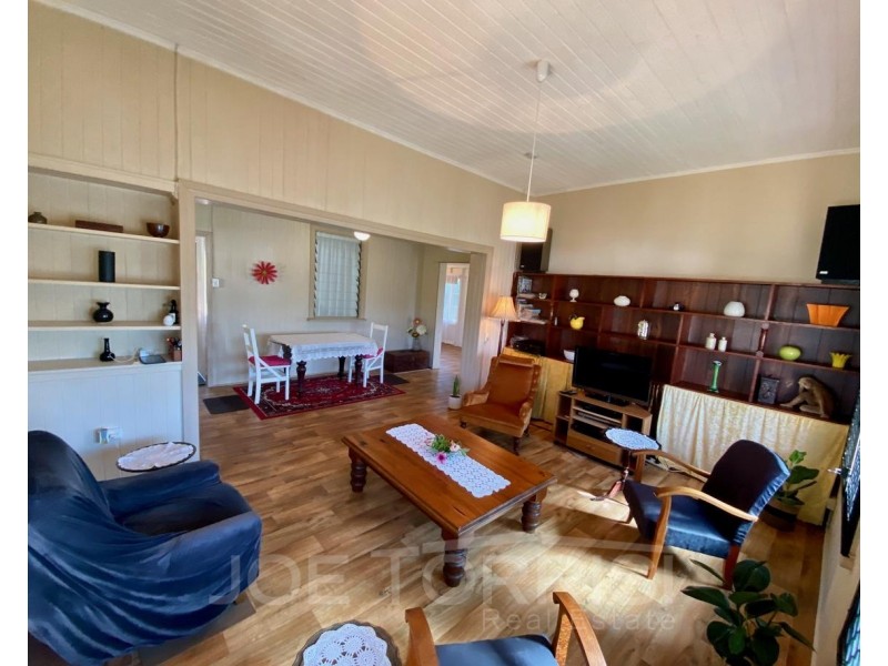 6 Molloy Street, Mareeba QLD 4880