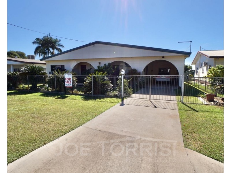 13 Bethel Close, Mareeba QLD 4880