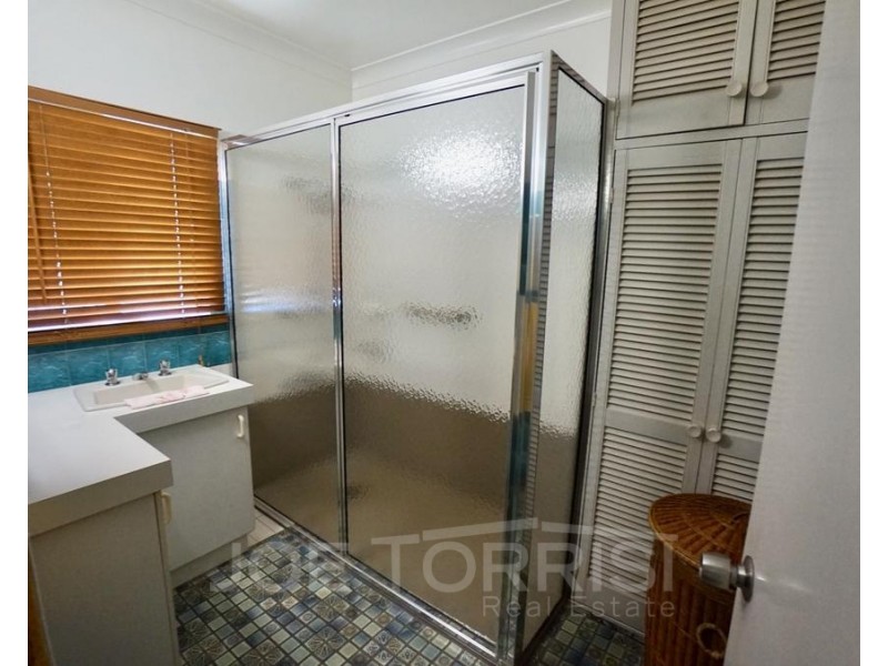 13 Bethel Close, Mareeba QLD 4880