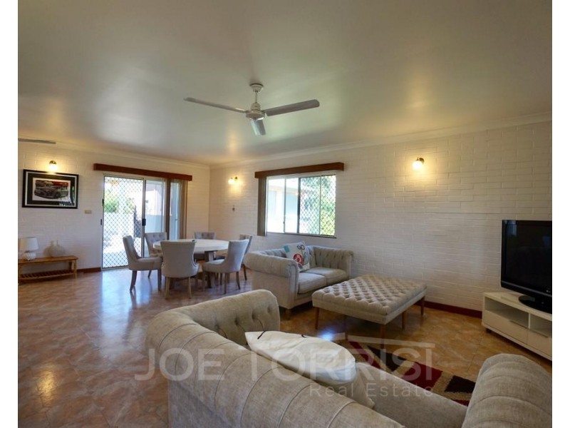 9 Gallo Drive, Mareeba QLD 4880