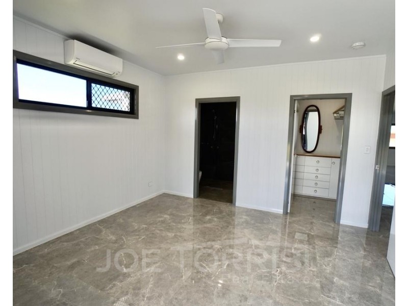 17 Riverlands Drive, Mareeba QLD 4880