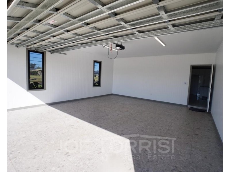 17 Riverlands Drive, Mareeba QLD 4880