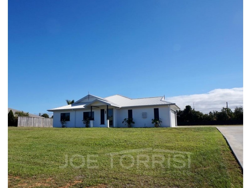 17 Riverlands Drive, Mareeba QLD 4880