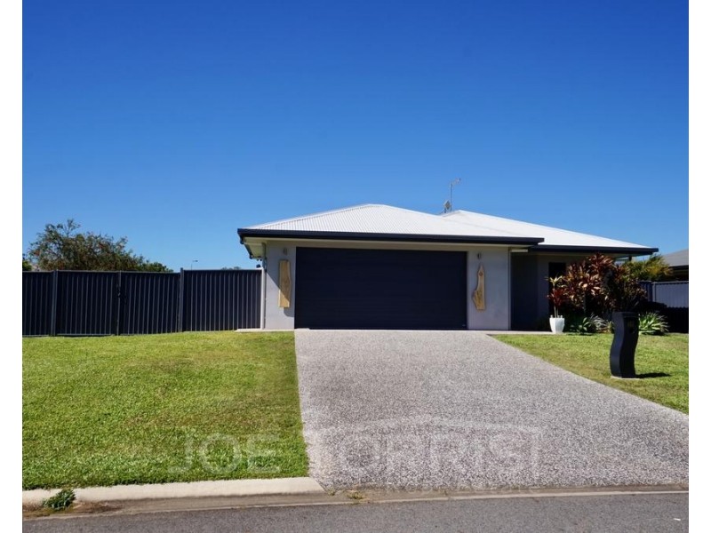 18 Yarrabee Close, Mareeba QLD 4880