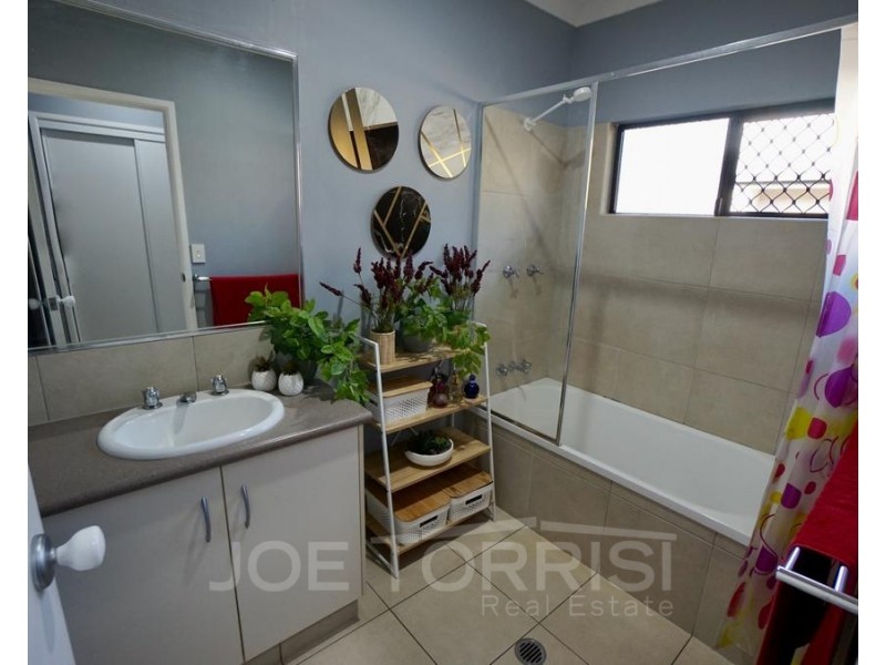 86 Kenneally Road, Mareeba QLD 4880