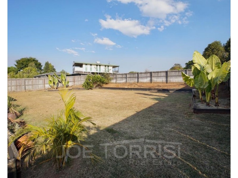 86 Kenneally Road, Mareeba QLD 4880