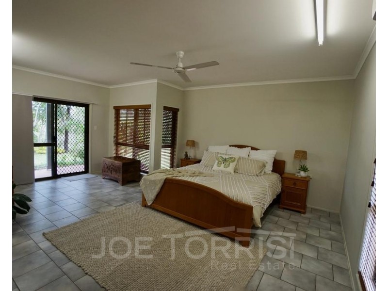 36 La Spina Road, Mareeba QLD 4880