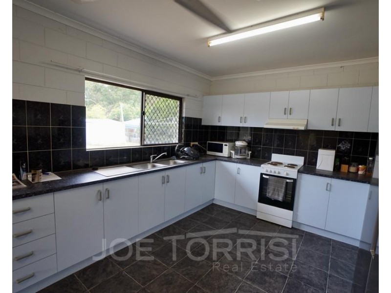 70 Kenneally Road, Mareeba QLD 4880