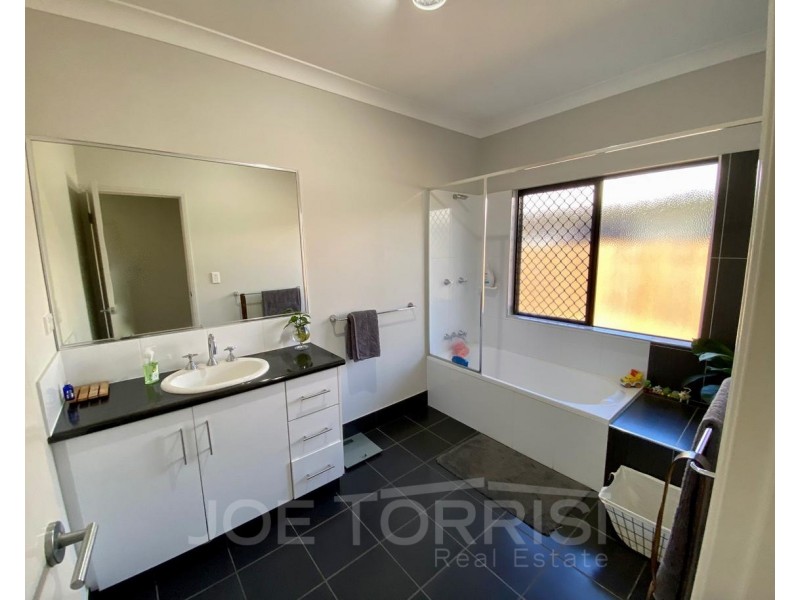 30 Jacana Close, Mareeba QLD 4880