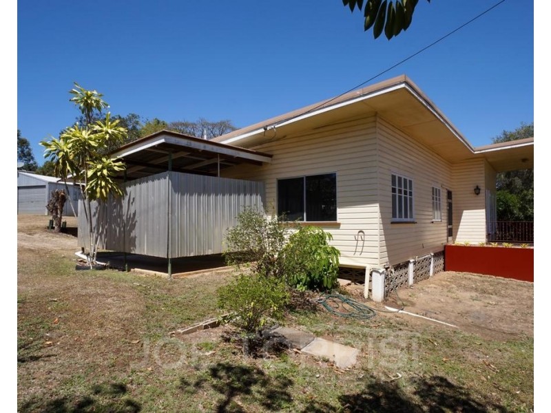 14 Eccles Street, Mareeba QLD 4880