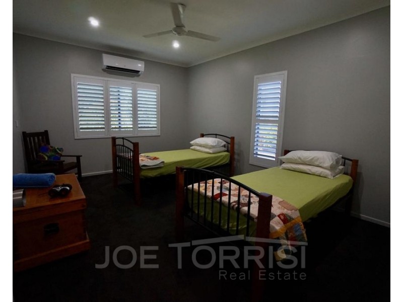 13 Wilson Street, Mareeba QLD 4880