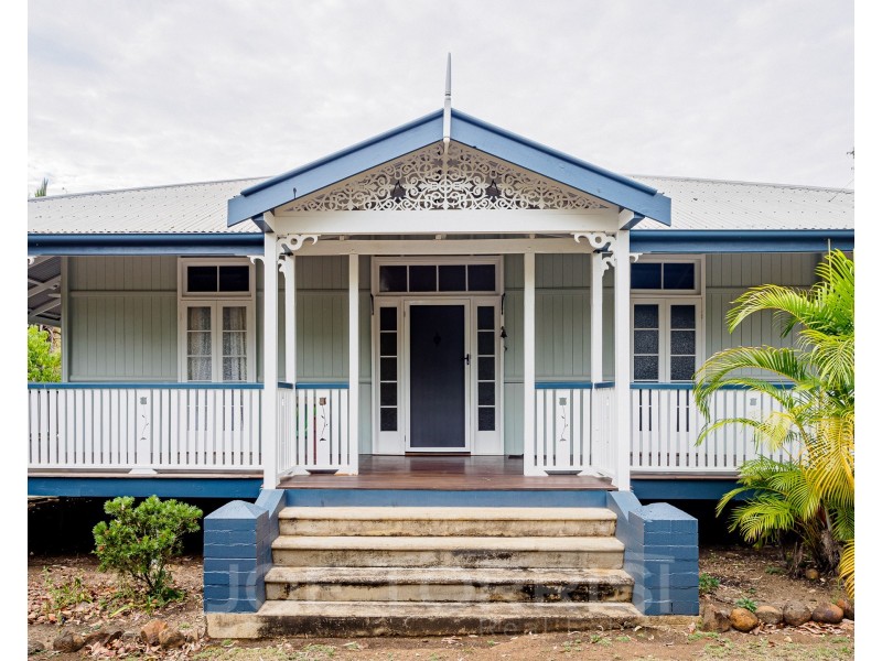 4 Caterina Close, Mareeba QLD 4880