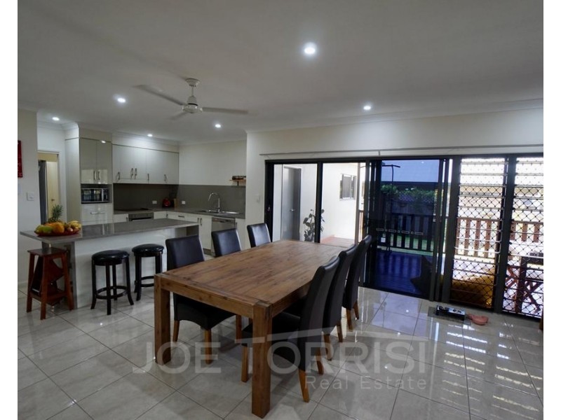 4 Best Street, Mareeba QLD 4880