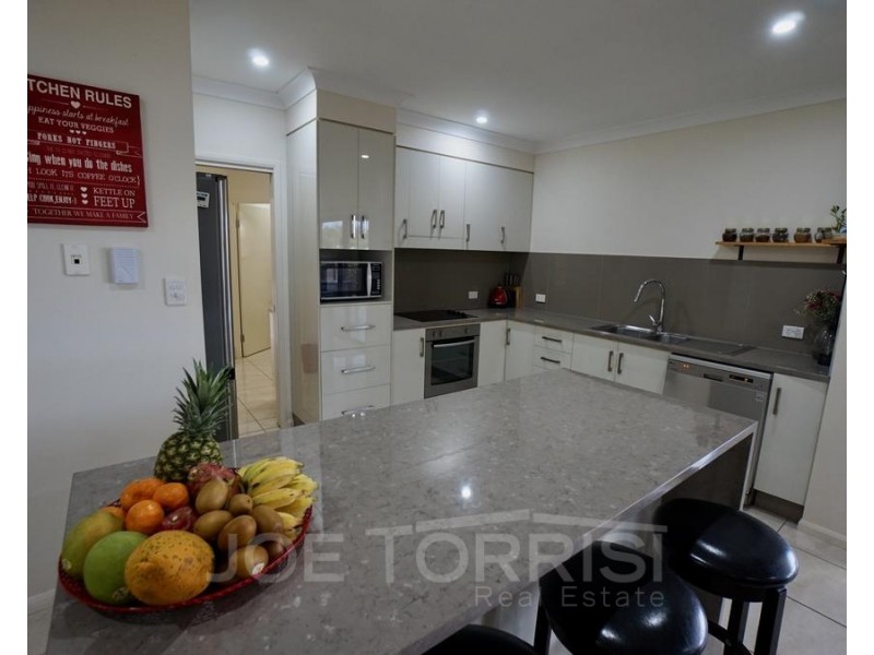 4 Best Street, Mareeba QLD 4880